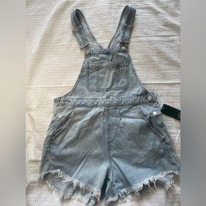 NWT Juniors Distressed Denim Overalls, Size S